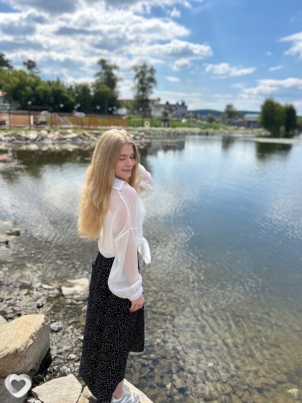 Анна, 19, Миассе — анкета №2688710