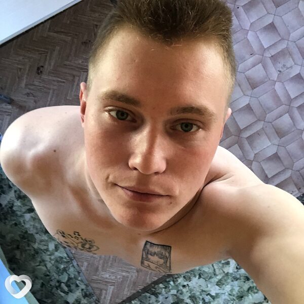 Андрей, 21, Перми — анкета №2689179