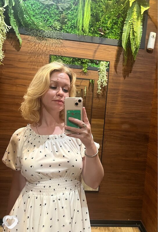 Алина, 27, Санкт-Петербурге — анкета №2689259