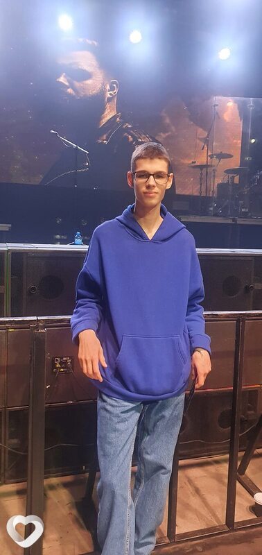 Миша, 19, Екатеринбурге — анкета №2689509