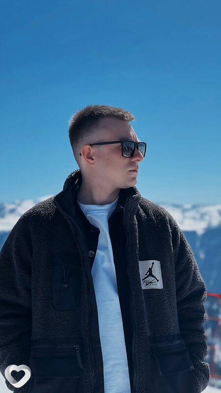 Алексей, 28, Волновахе — анкета №2690120