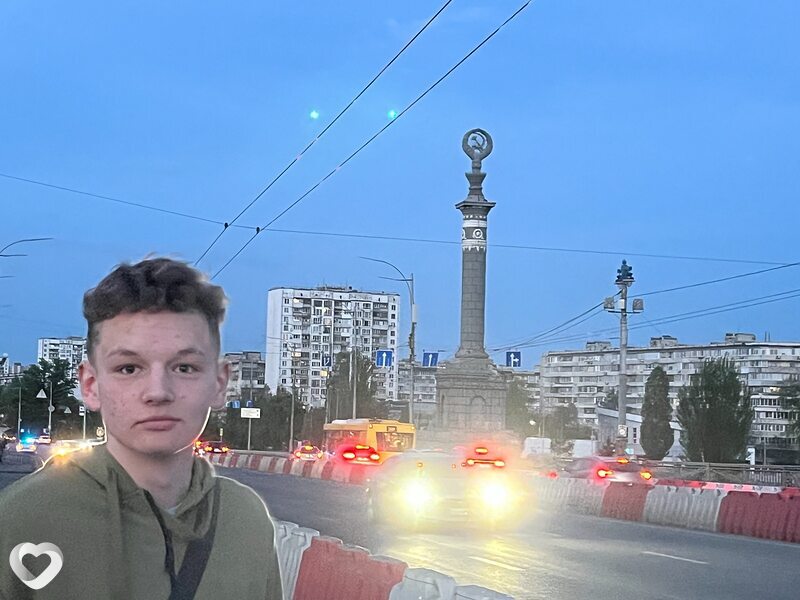 Лука, 19, Киеве — анкета №2690437
