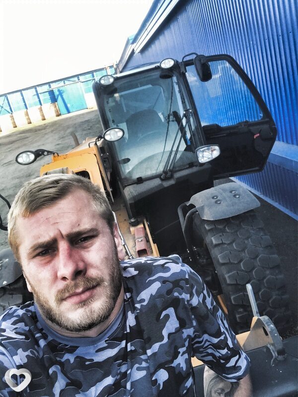 Игорь, 29, Новороссийске — анкета №2691032