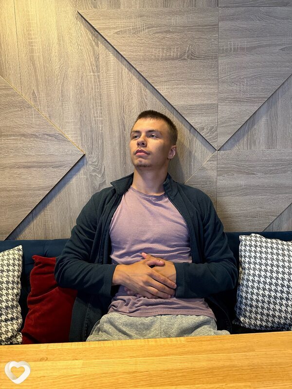Серёжа, 22, Иркутске — анкета №2691552
