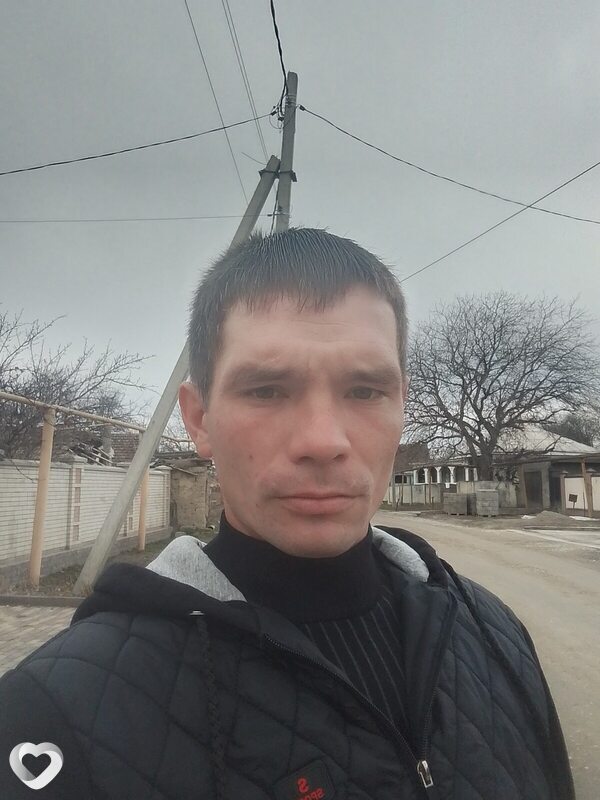 Василий, 32, Ессентуках — анкета №2693181