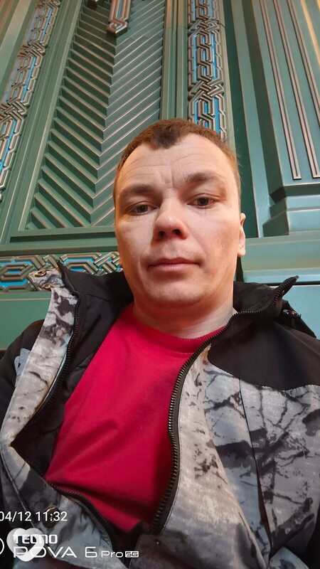 Денис, 35, Щекине — анкета №2692352