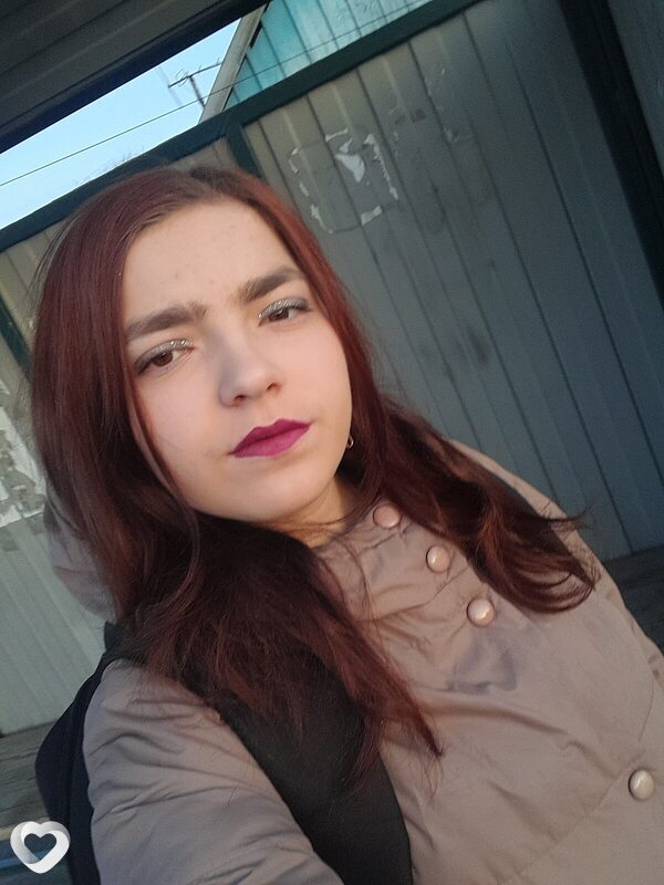 Кристина, 21, Барнауле — анкета №2692280