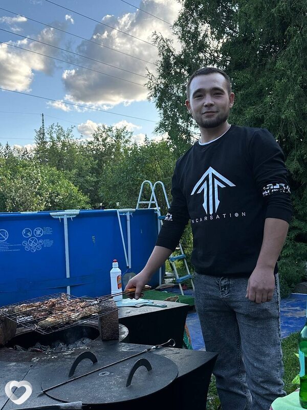 Вячеслав, 25, Москве — анкета №2692551