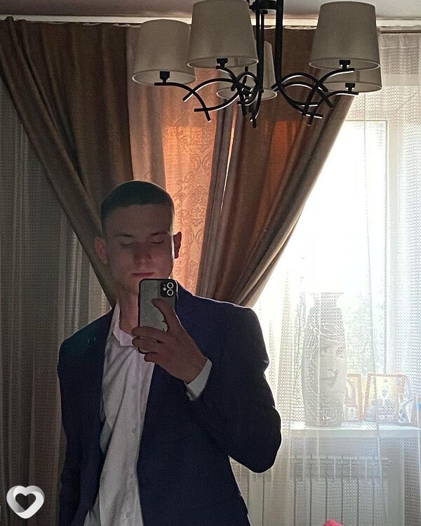 Даниил, 20, Москве — анкета №2692804