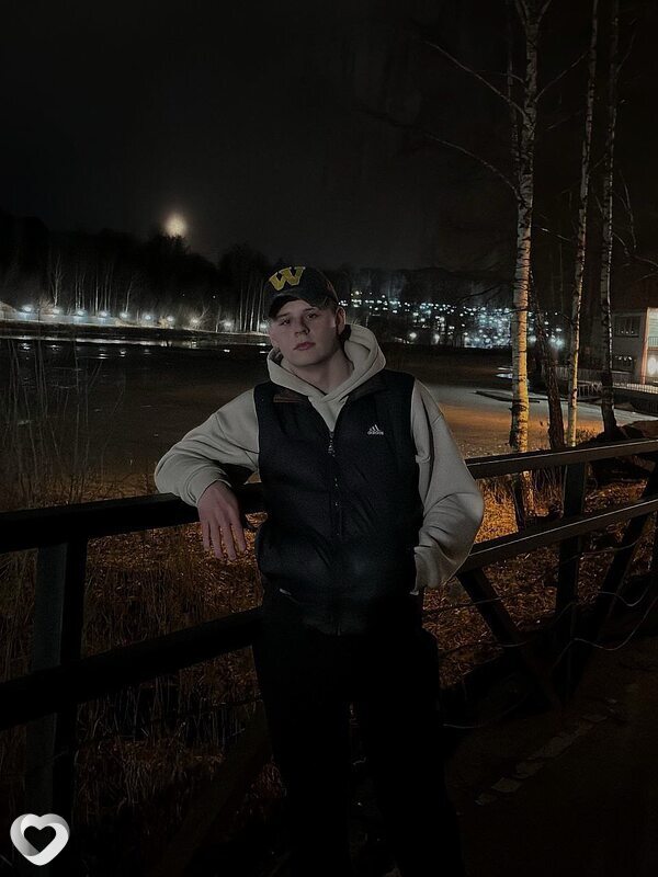 Андрей, 19, Клине — анкета №2693076