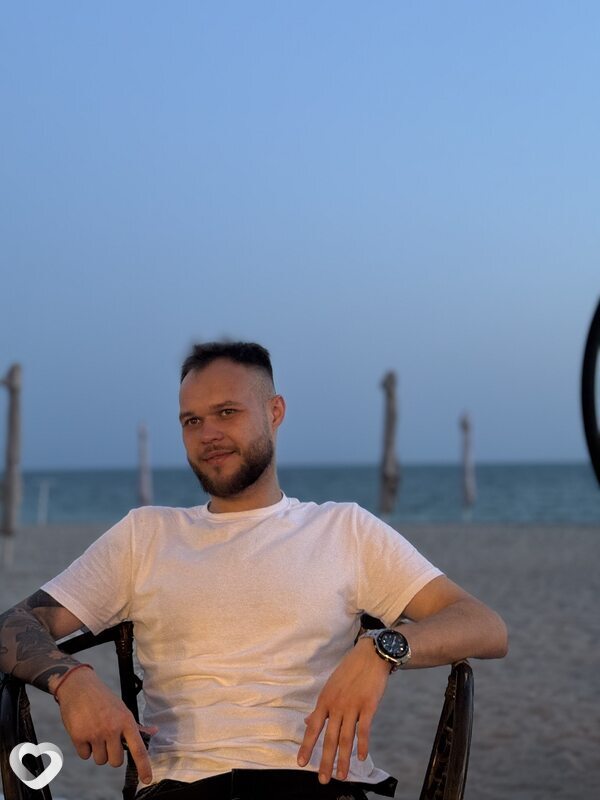 Михаил, 27, Евпатории — анкета №2693802