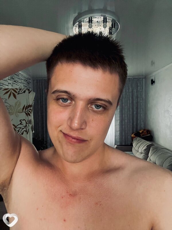 Артём, 22, Москве — анкета №2693479