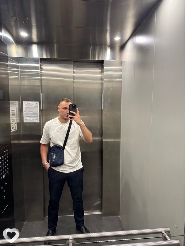 Александр, 27, Москве — анкета №2694237