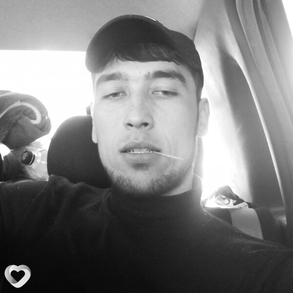 Улугбек, 26, Брянске — анкета №2694546