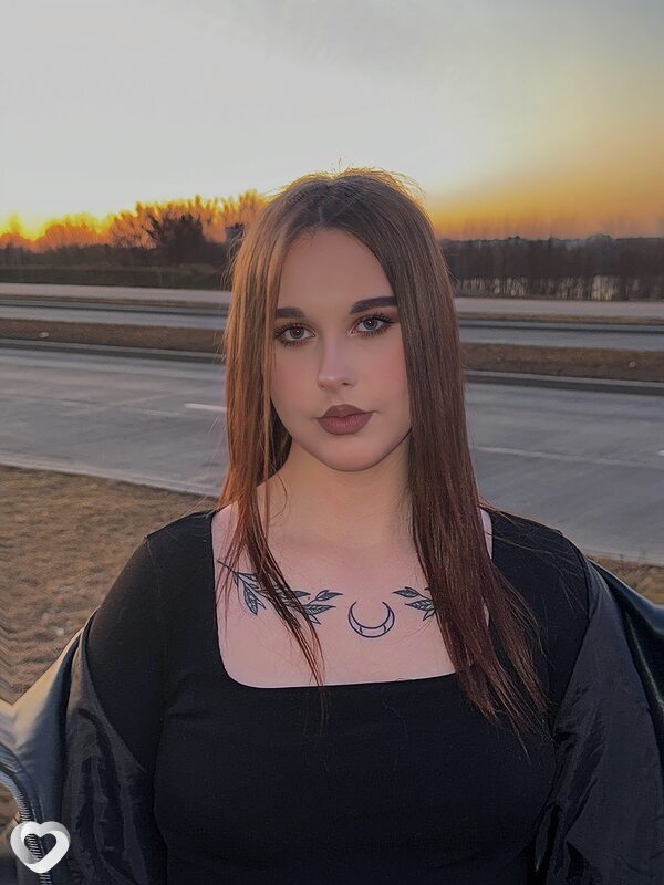 Анна, 19, Минске — анкета №2694250