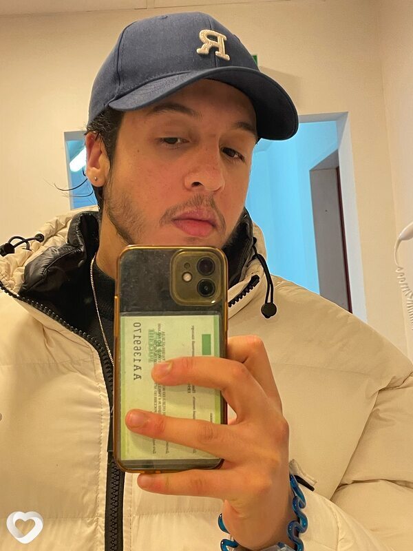 Mike, 25, Астрахани — анкета №2694675