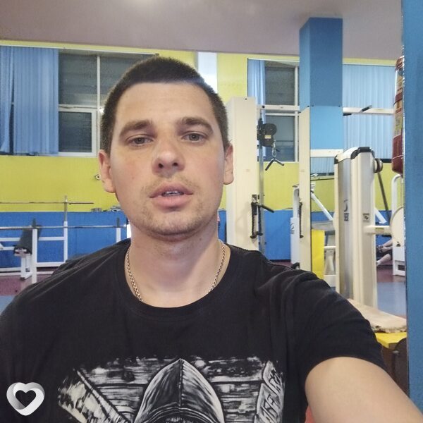 Максим, 35, Волжском — анкета №2695220