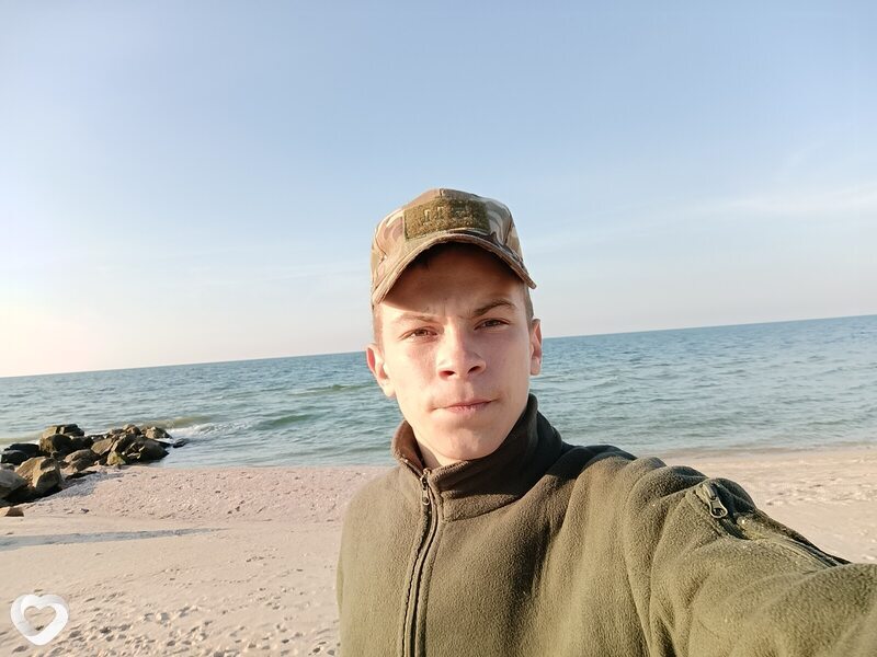 Владимир, 20, Хабаровске — анкета №2695658