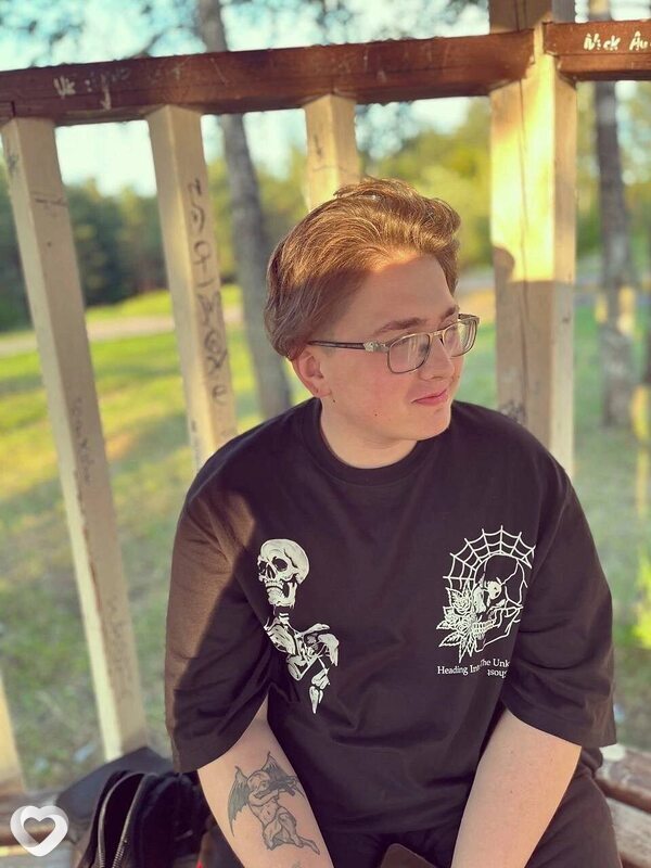 Евгений, 21, Екатеринбурге — анкета №2695494