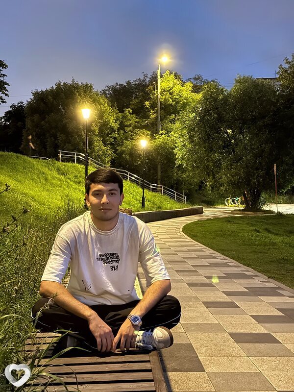 Макс, 25, Москве — анкета №2695711