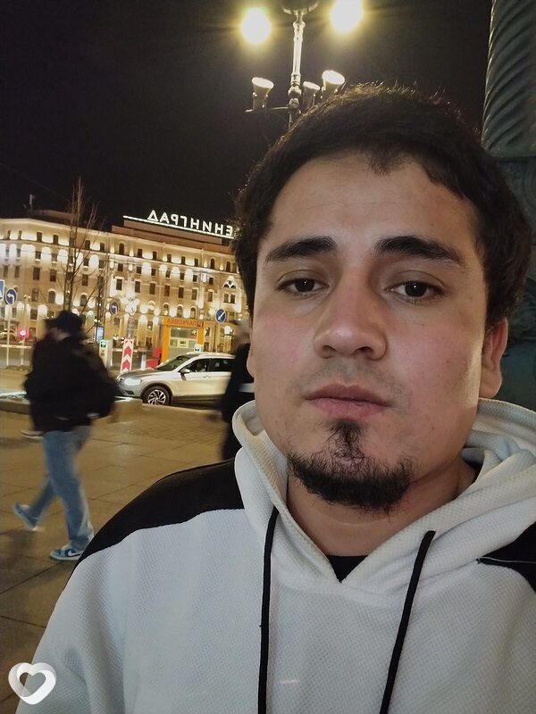 Хабибулло, 25, Санкт-Петербурге — анкета №2696242