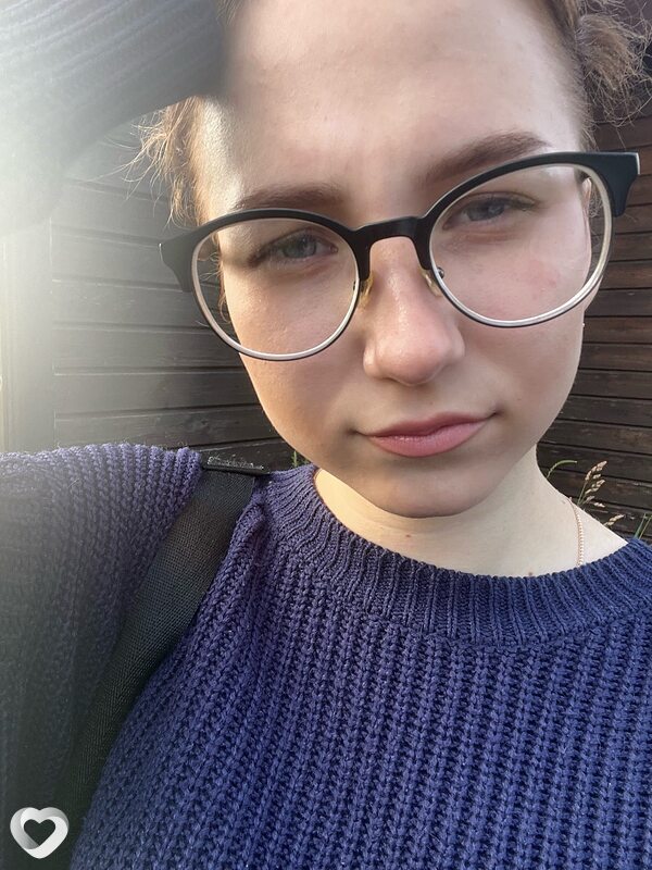 Юлия, 19, Череповце — анкета №2696292
