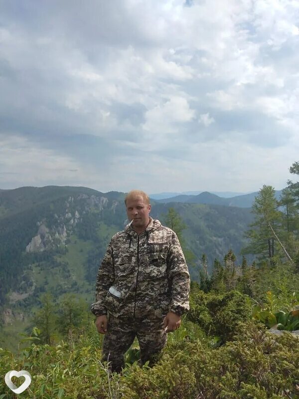 Иван, 29, Белове — анкета №2696572