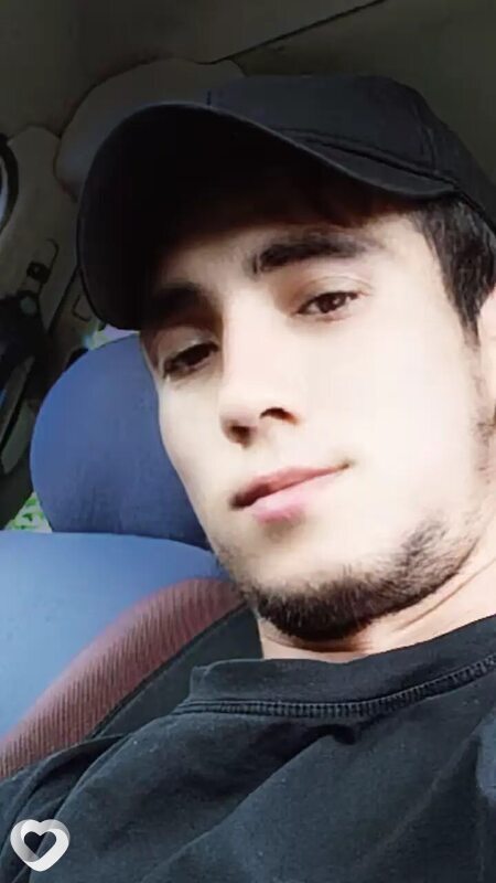 Бек, 24, Сочи — анкета №2696544