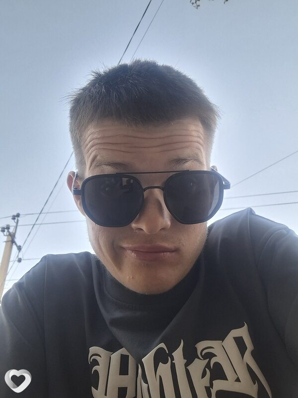 Сергей, 21, Кореновске — анкета №2696965