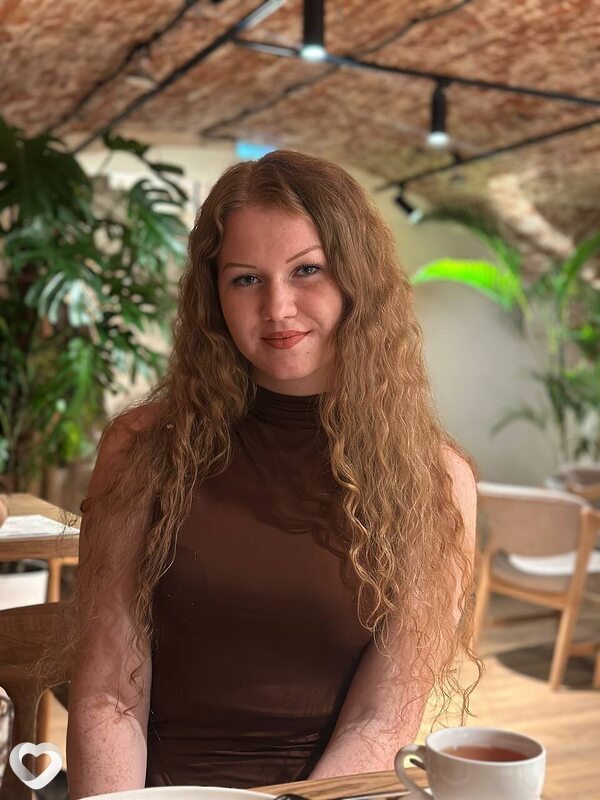 Виктория, 21, Казани — анкета №2697277