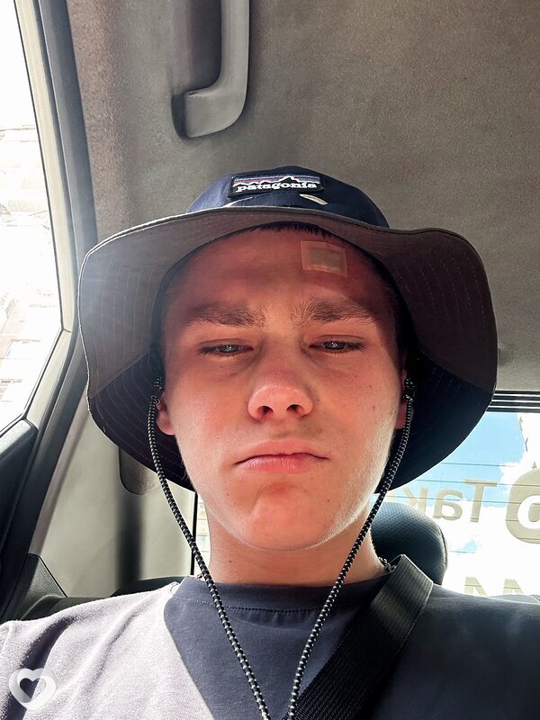 Андрей, 20, Краснодаре — анкета №2697402