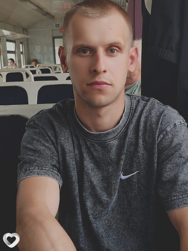 Кирилл, 28, Великом Новгороде — анкета №2697906