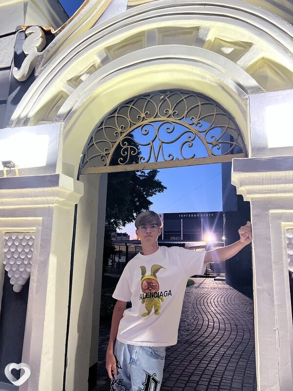 Матвей, 19, Москве — анкета №2698024