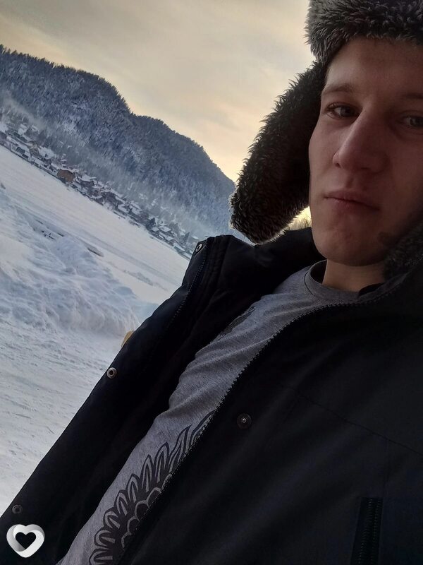 Anatolii, 27, Горно-Алтайске — анкета №2698565