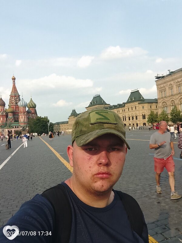 Дмитрий, 19, Белгороде — анкета №2699035