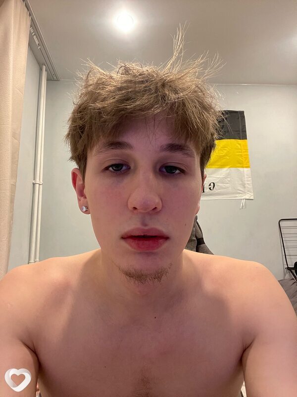 Даня, 23, Санкт-Петербурге — анкета №2698837