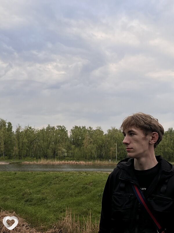 Никита, 19, Омске — анкета №2699111