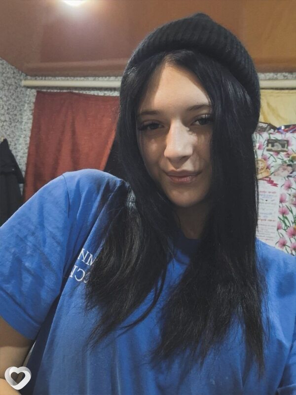 Маря, 19, Ростове-на-Дону — анкета №2699412