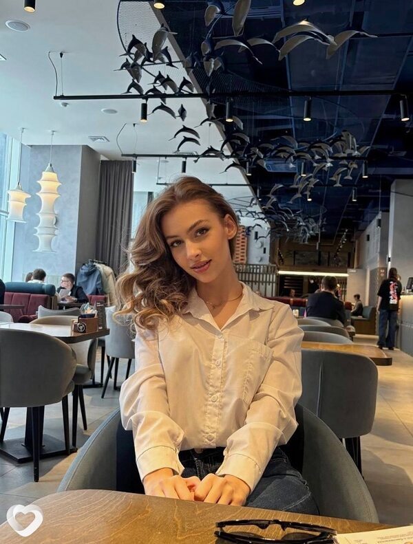 Алина, 26, Москве — анкета №2699576
