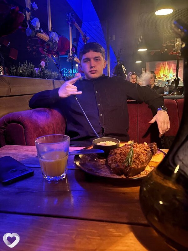Александр, 22, Гомеле — анкета №2699645