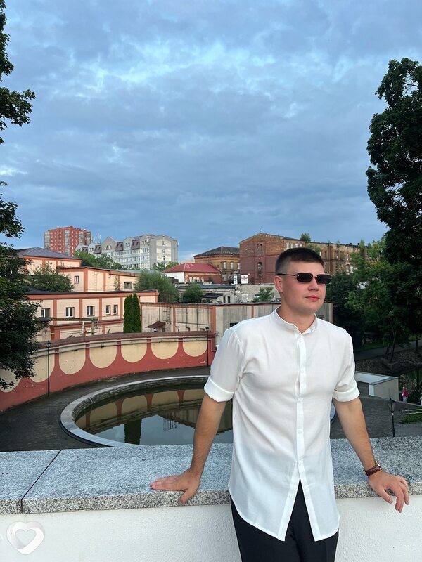 Максим, 21, Новосибирске — анкета №2699879