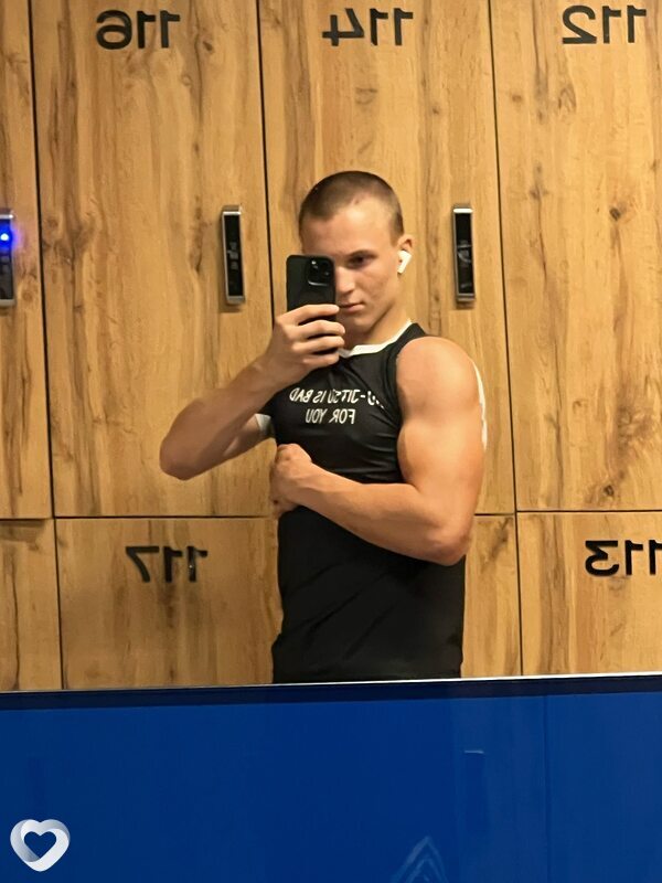 Дима, 20, Одессе — анкета №2700238
