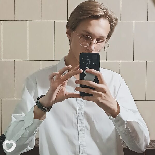 Павел, 21, Новосибирске — анкета №2700211