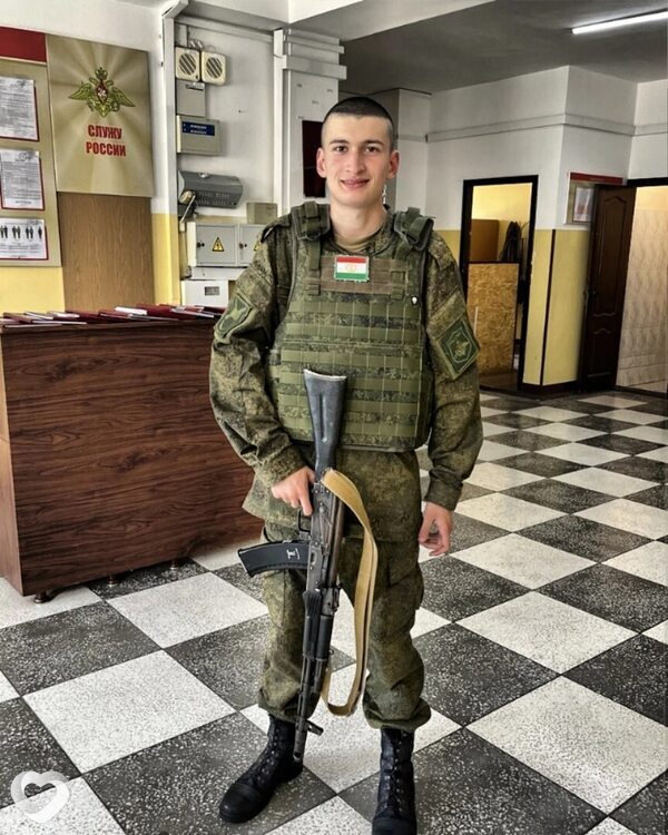 Али, 21, Армянске — анкета №2700118