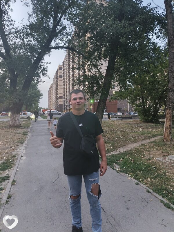 Анатолий, 23, Ростове-на-Дону — анкета №2699912