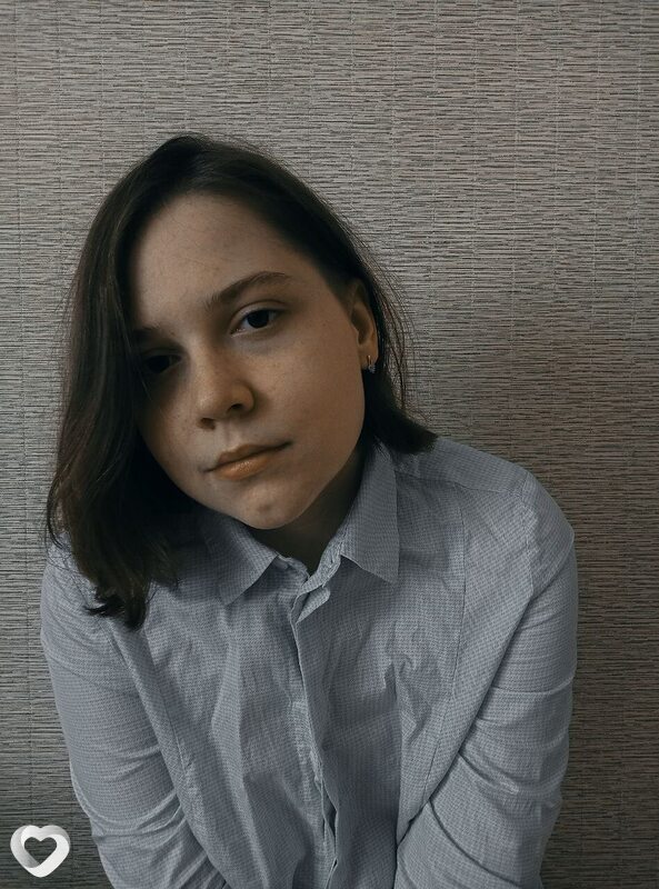 Ксения, 19, Санкт-Петербурге — анкета №2700359