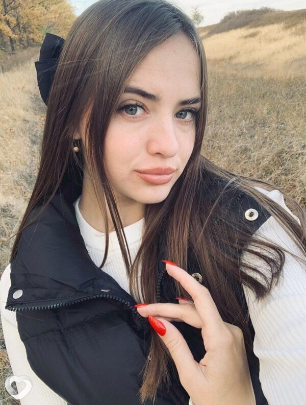Оля, 22, Киеве — анкета №2700407