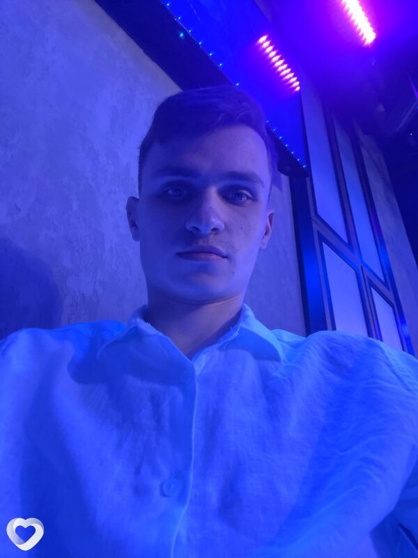 Минус, 27, Бердянске — анкета №2700739