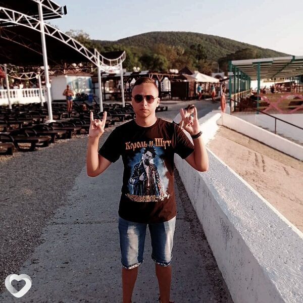 Глеб, 24, Коврове — анкета №2700709