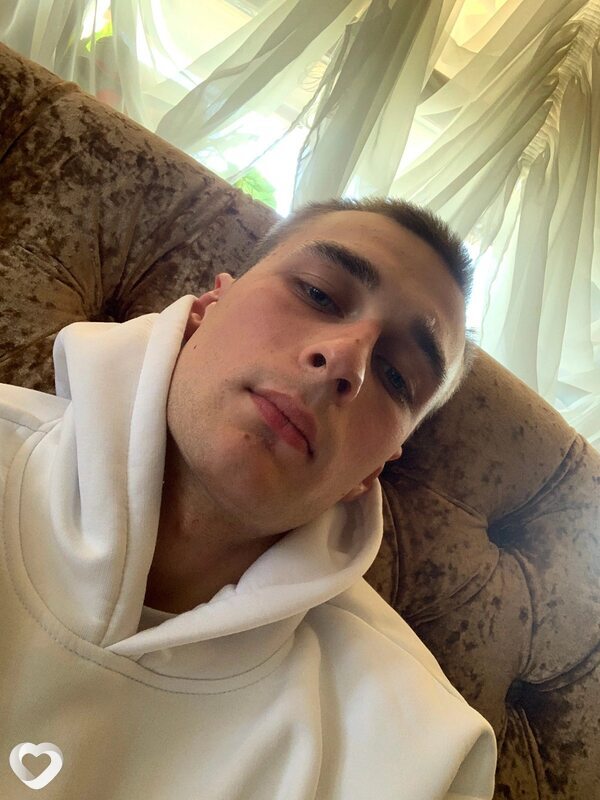 Александр, 22, Санкт-Петербурге — анкета №2701750